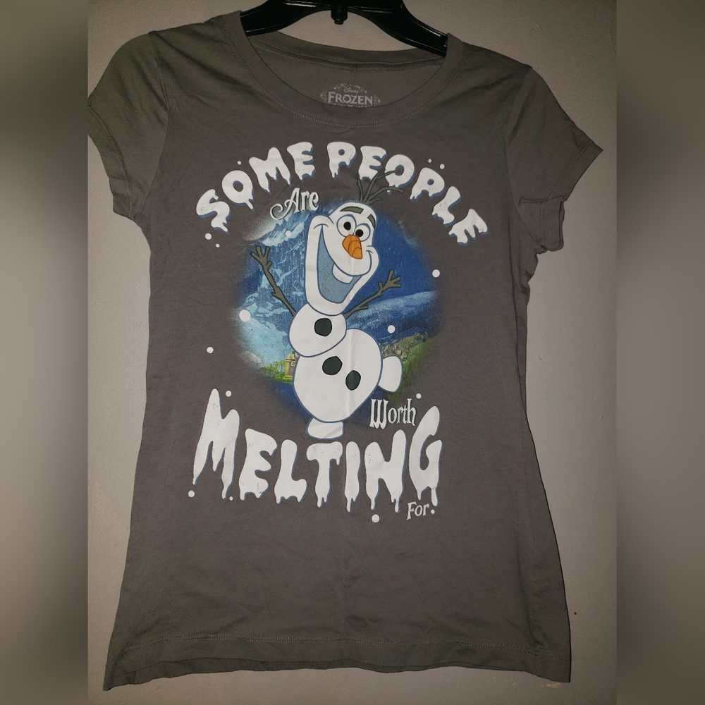 Womens Disney Frozen Olaf gray t-shirt Medium tight fit